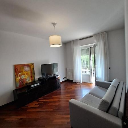 Fancy Monique Apartment Milan Exterior photo